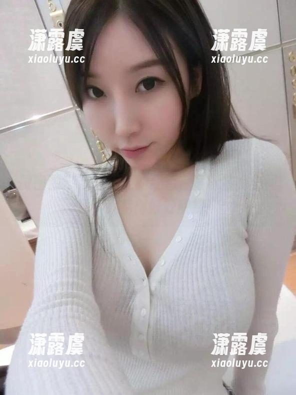 童小芯 微密圈 - 欲罢不能的红色,童小芯的美图,下载后得好好欣赏!
