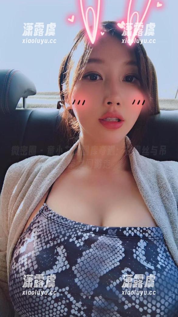 童小芯 微密圈 - 童小芯的图库奇遇:在黑丝与吊带之间游走
