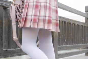 紧急企划 – 奶昔与女友的写真时光在线，不拍照怕是会被记住！