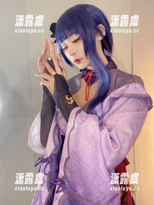 羊小雪juvia 微密圈 - 私房图集:羊小雪juvia和她的“女巫舰长”魅影合照,尽在魔法之下。