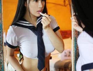 美媛馆 – 熊吖BOBO的校服开发，分享校园的日常跑偏之旅。