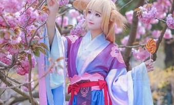 羽天shine的学妹写真集：图书馆的气息，竟然如此迷人？