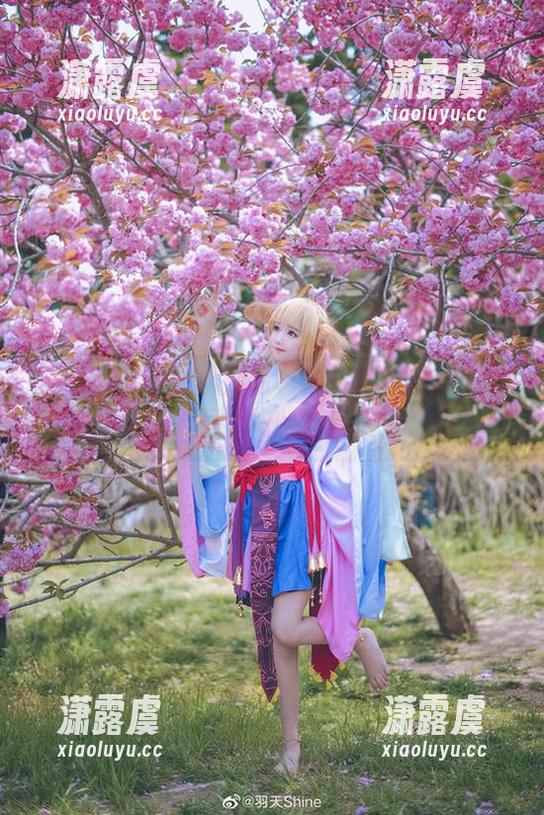 羽天shine 羽天shine的学妹写真集:图书馆的气息,竟然如此迷人?
