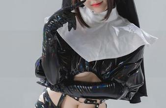 花铃Hana的油亮美图合集，眼睛都快尖起来了！