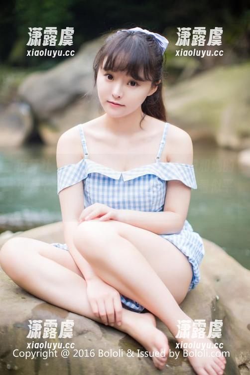 菠萝社-柳侑绮 菠萝社 - 无圣光的柔光下,柳侑绮和她的可爱七宝死库水,图片里藏了多少看似平常的精致呢?