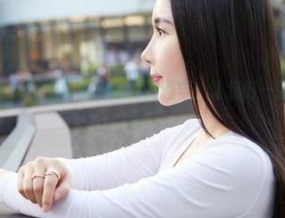 蜜桃社 – 在Lra的天台上：原图直通车，让我们一起“云共舞”吧！