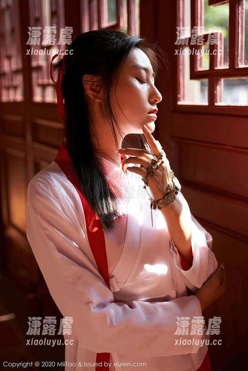 蜜桃社-萌美Moemi 蜜桃社 - 萌美Moemi的运动小宇宙:运动了很多,但还能再可爱一点!