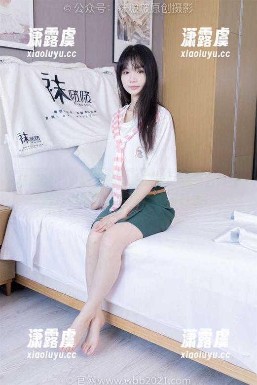 袜啵啵-小甜豆 袜啵啵 - 小甜豆的资源分享:油亮白丝搭配透明脚尖,看到都要流口水!