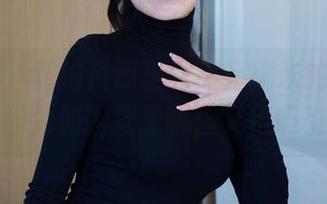 袜啵啵 – 私拍资源里竟然有糯米的白丝，脚尖加固款无聊但又很吸引