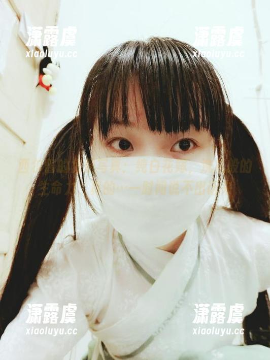 西尔酱的免费写真：纯白花嫁，洗礼般的生命力，真的…一时间说不出话来