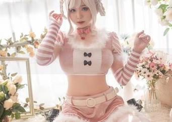 超皮皮皮奶黑白图集：别问我是怎么回事，在线就好了！
