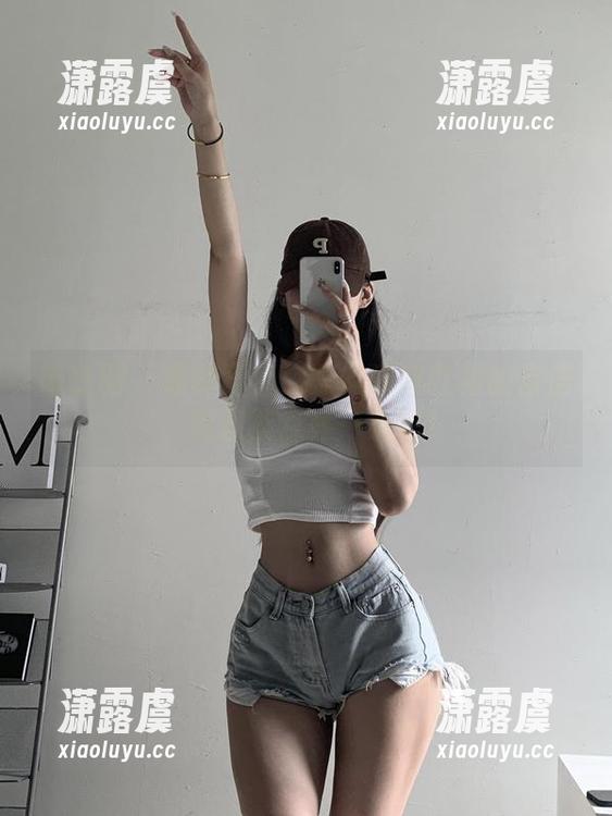 陈佩奇 微密圈 - 福利盘点:陈佩奇穿红裙的自信,简直能点亮一条街!
