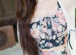 魅妍社 – 芝芝Booty写真和梦游的天使，原图带你飞跃现实。
